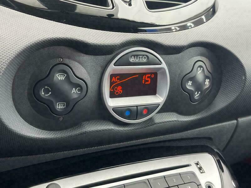 TWINGO