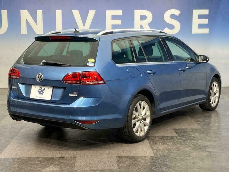 GOLF VARIANT