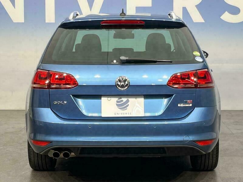 GOLF VARIANT