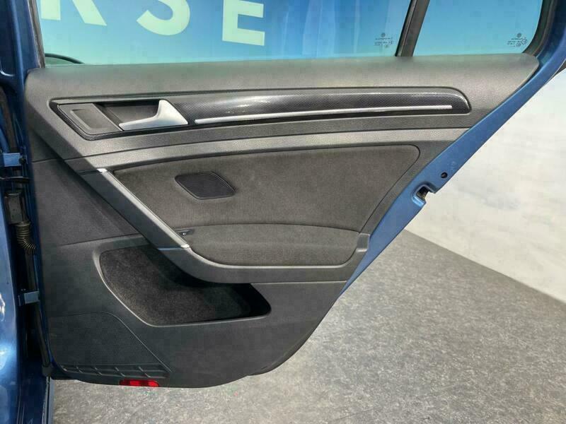 GOLF VARIANT