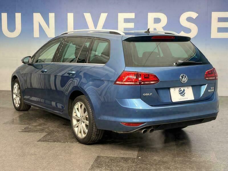 GOLF VARIANT