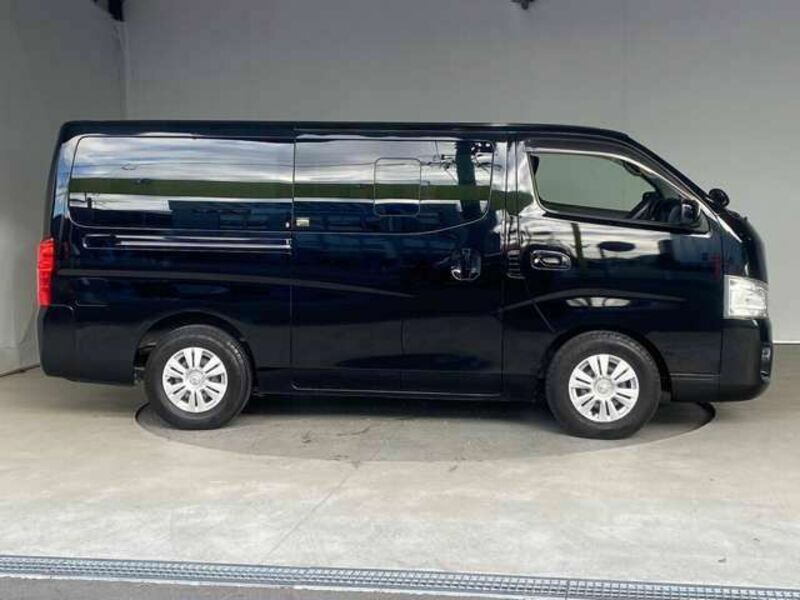 NV350 CARAVAN