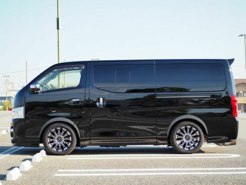 NV350 CARAVAN