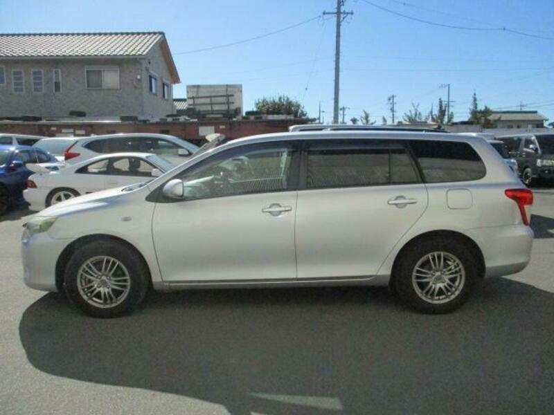 COROLLA FIELDER