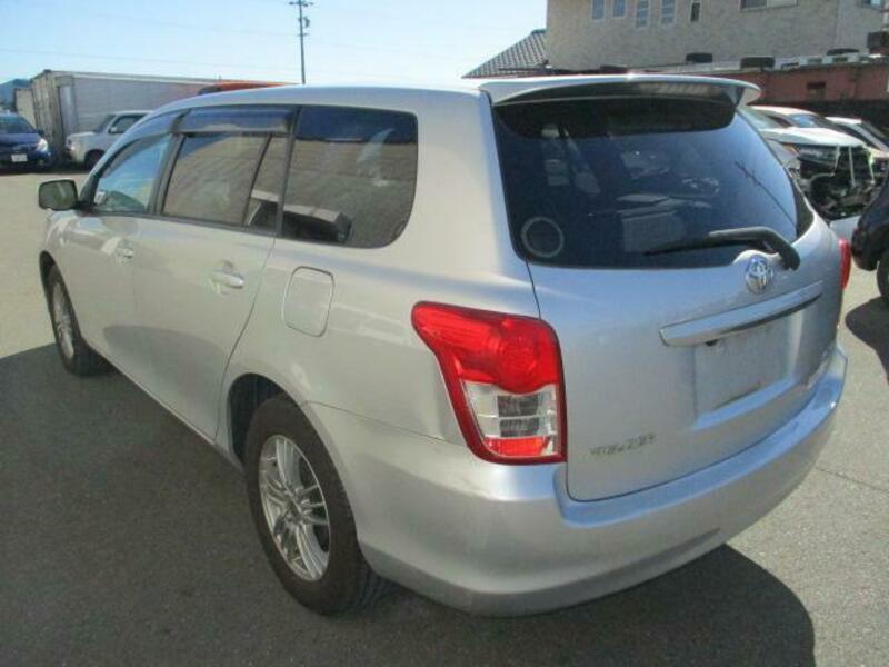 COROLLA FIELDER