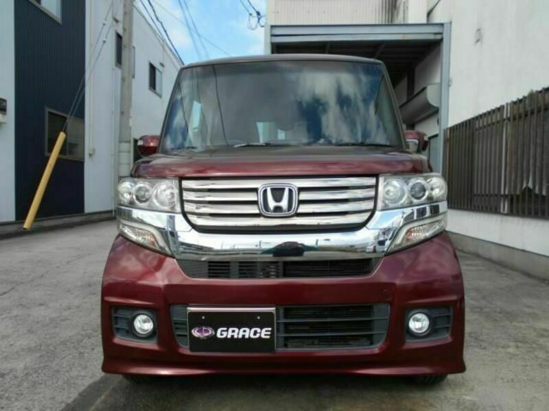 N BOX CUSTOM
