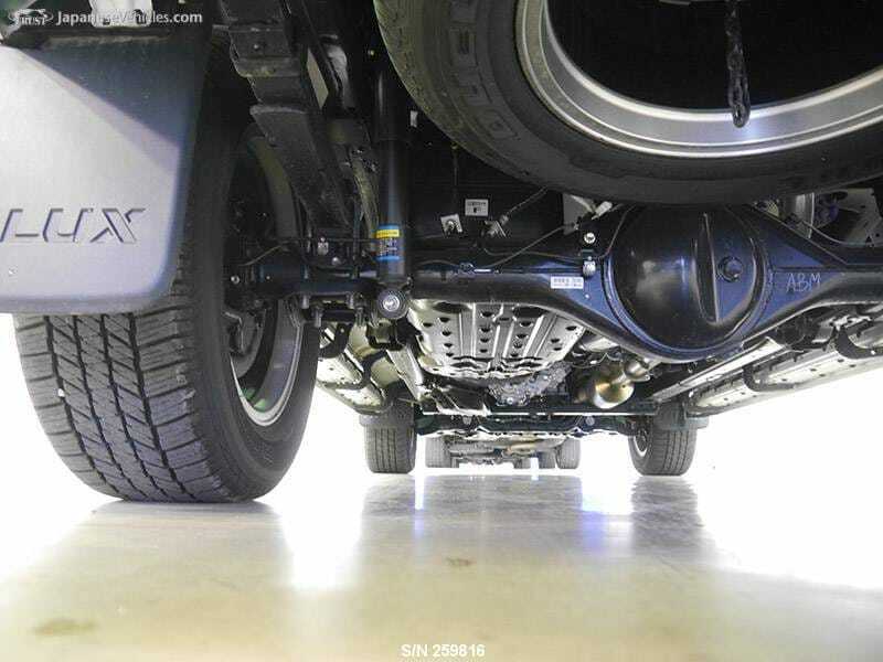 HILUX