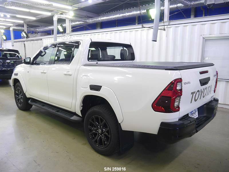 HILUX