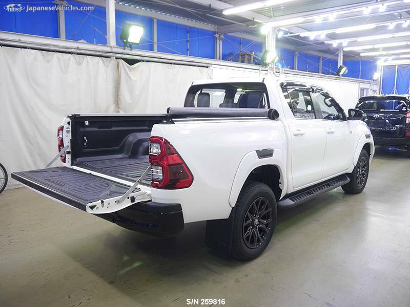 HILUX