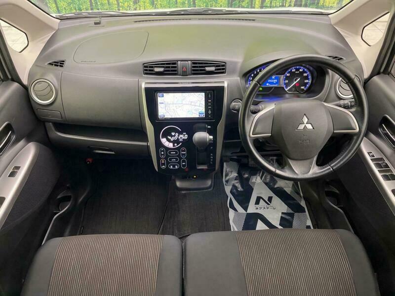 EK CUSTOM
