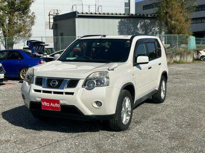X-TRAIL