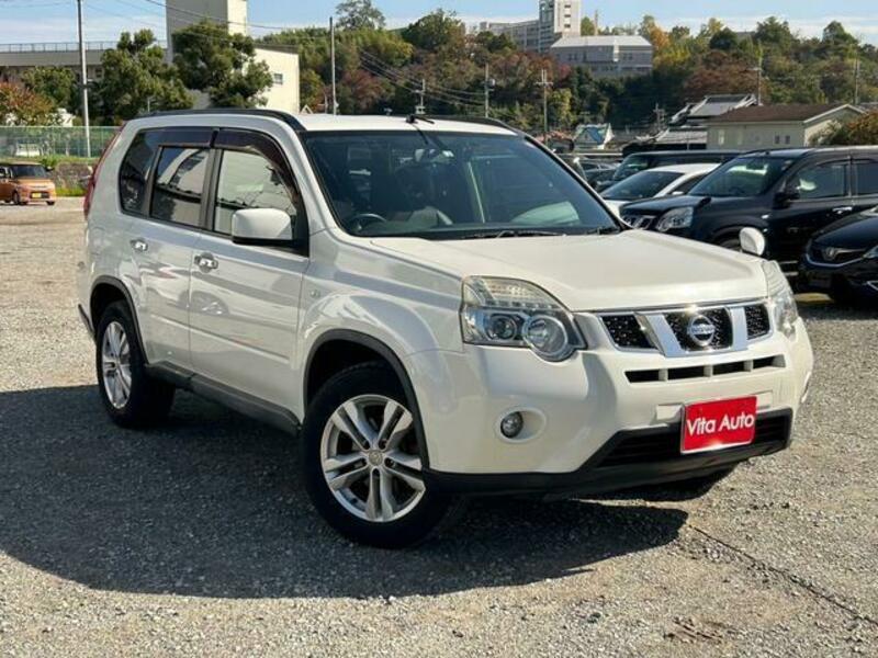 X-TRAIL