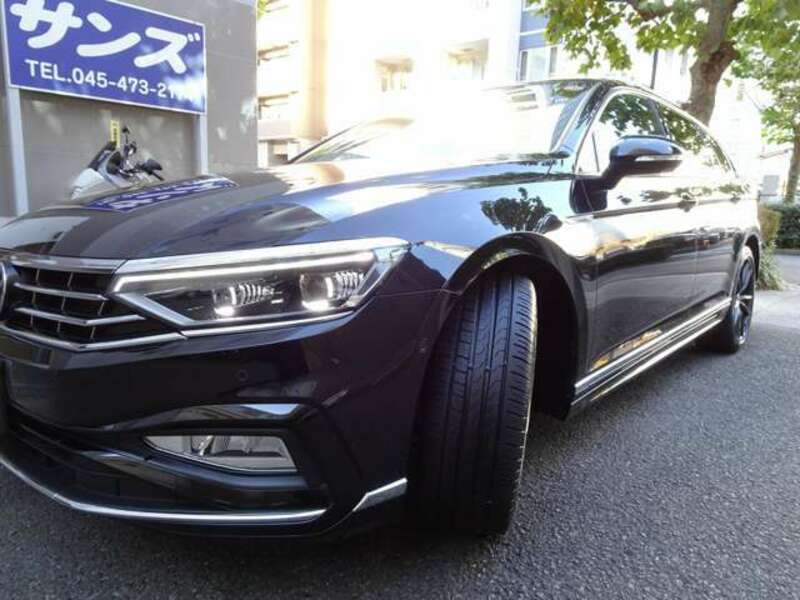 PASSAT VARIANT