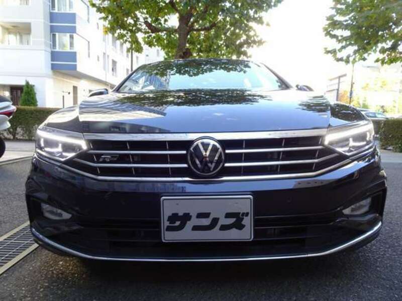PASSAT VARIANT