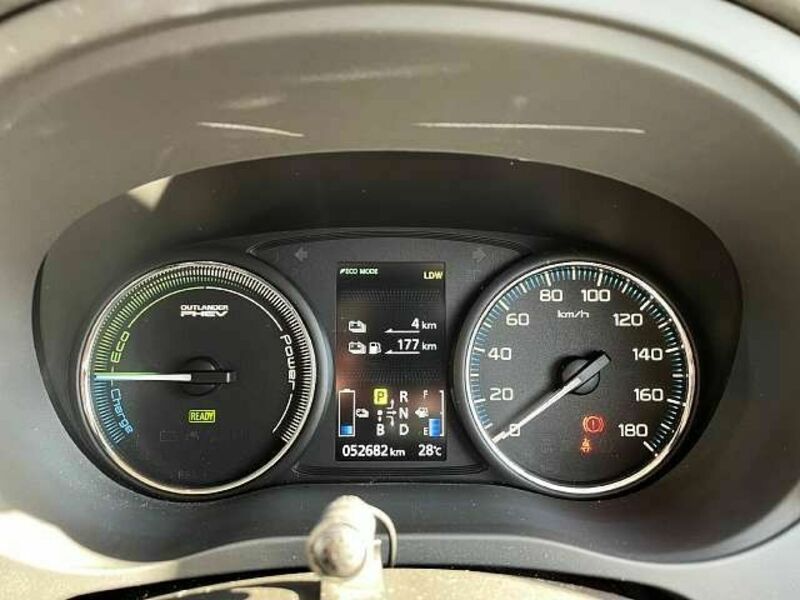 OUTLANDER PHEV