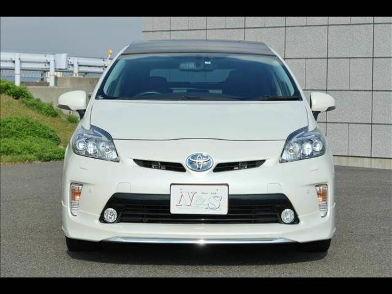 PRIUS-1