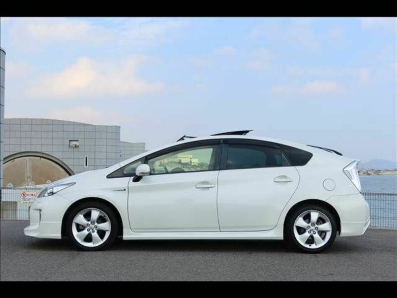 PRIUS-2