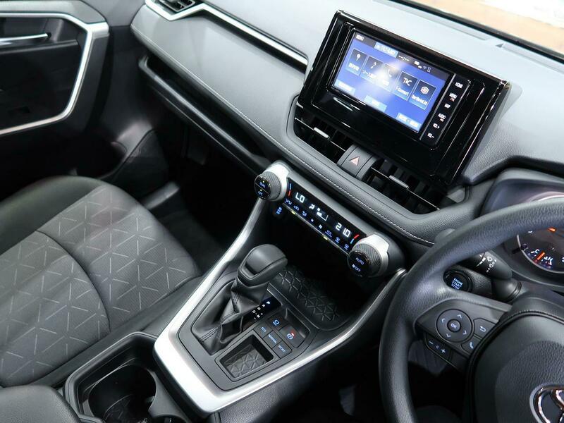 RAV4