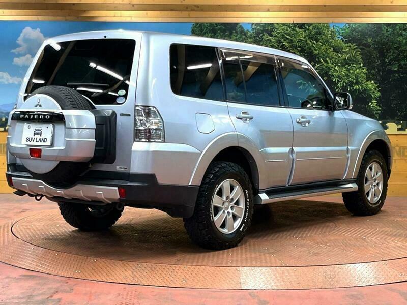 PAJERO