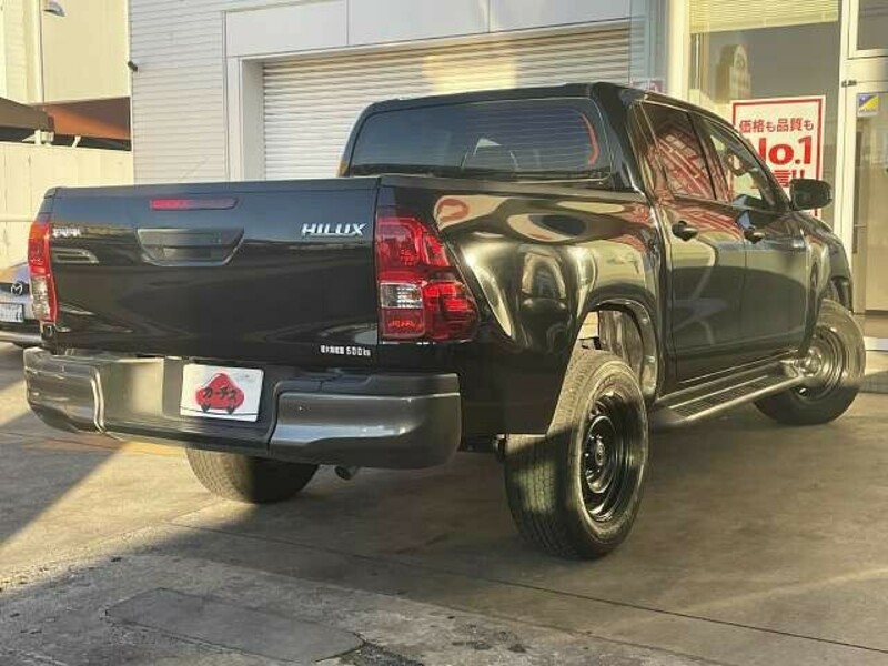 HILUX