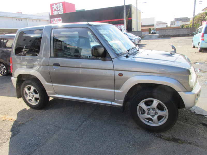 PAJERO MINI