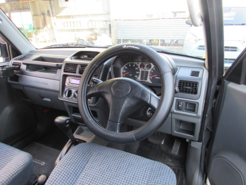 PAJERO MINI