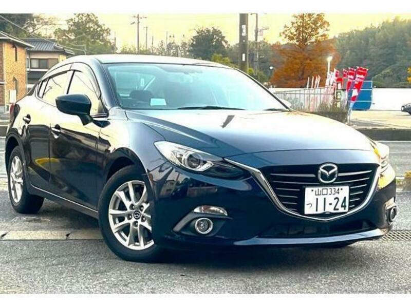 MAZDA　AXELA HYBRID