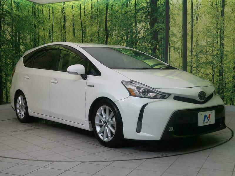 PRIUS ALPHA