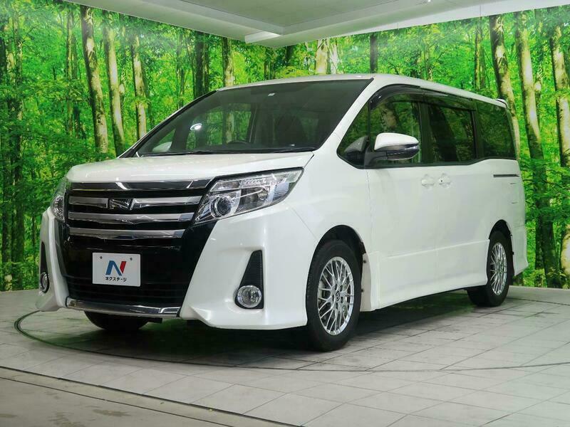 Used 2014 TOYOTA NOAH ZRR80W | SBI Motor Japan