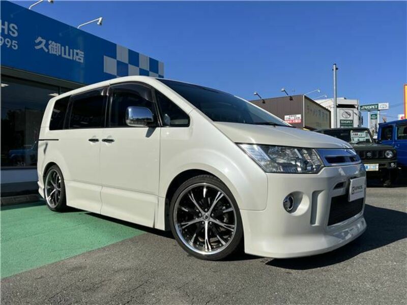 DELICA D5