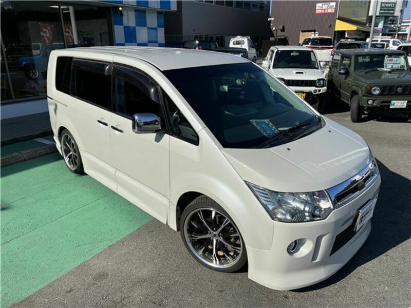 DELICA D5