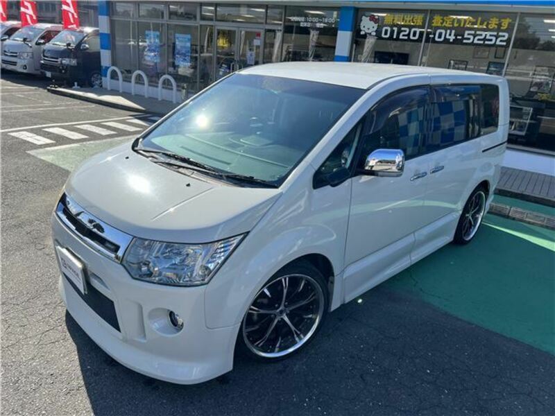 DELICA D5