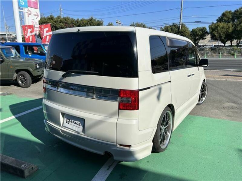 DELICA D5