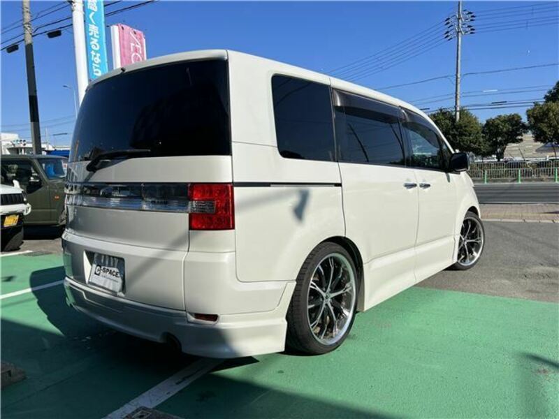 DELICA D5