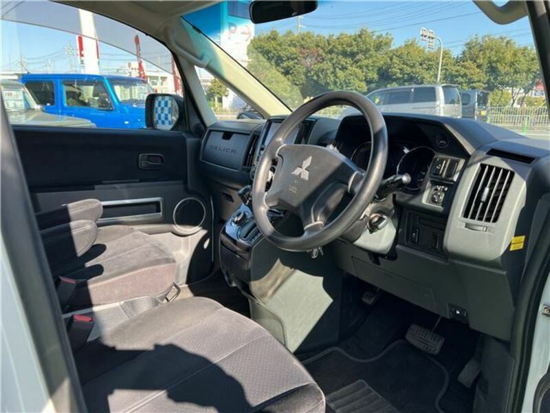 DELICA D5