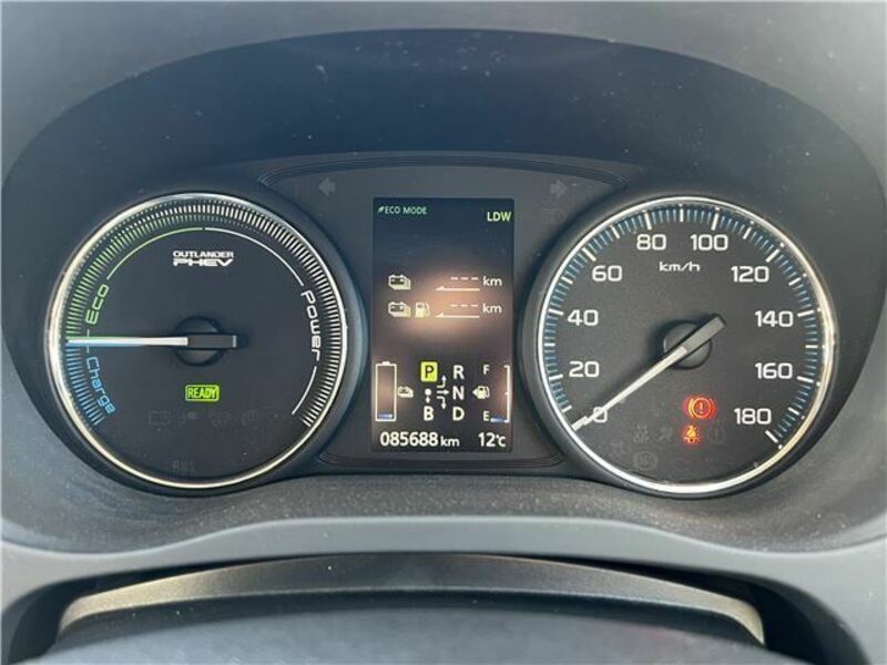 OUTLANDER PHEV
