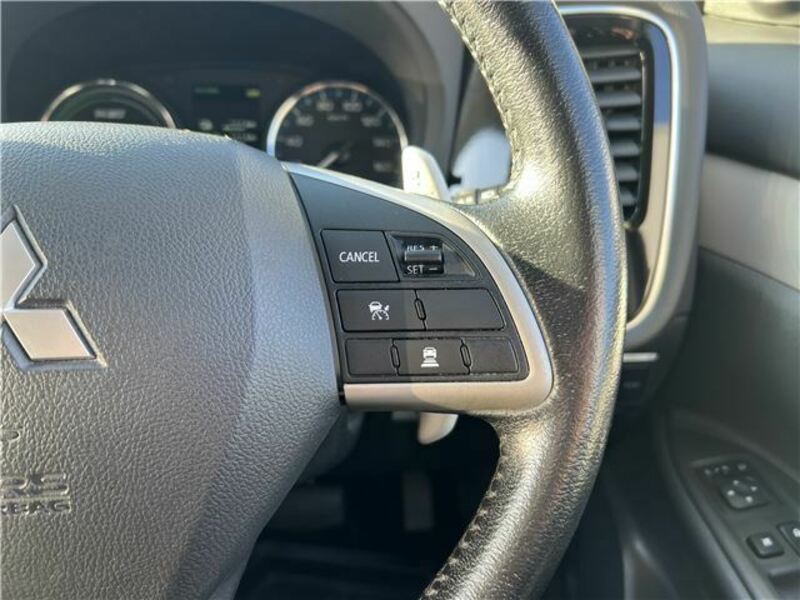 OUTLANDER PHEV