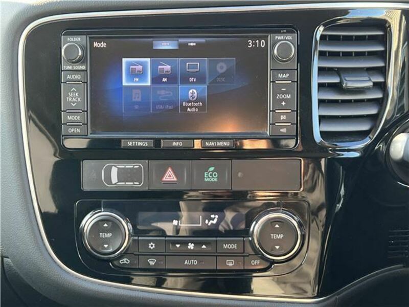 OUTLANDER PHEV