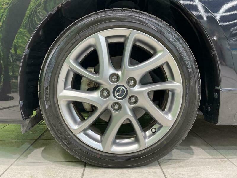 Axela Sport
