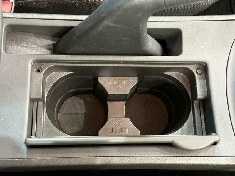 Axela Sport