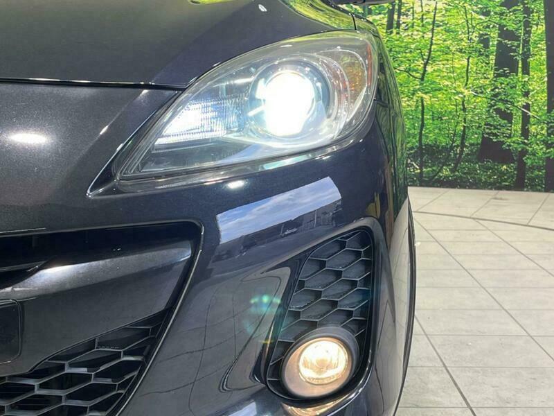 Axela Sport