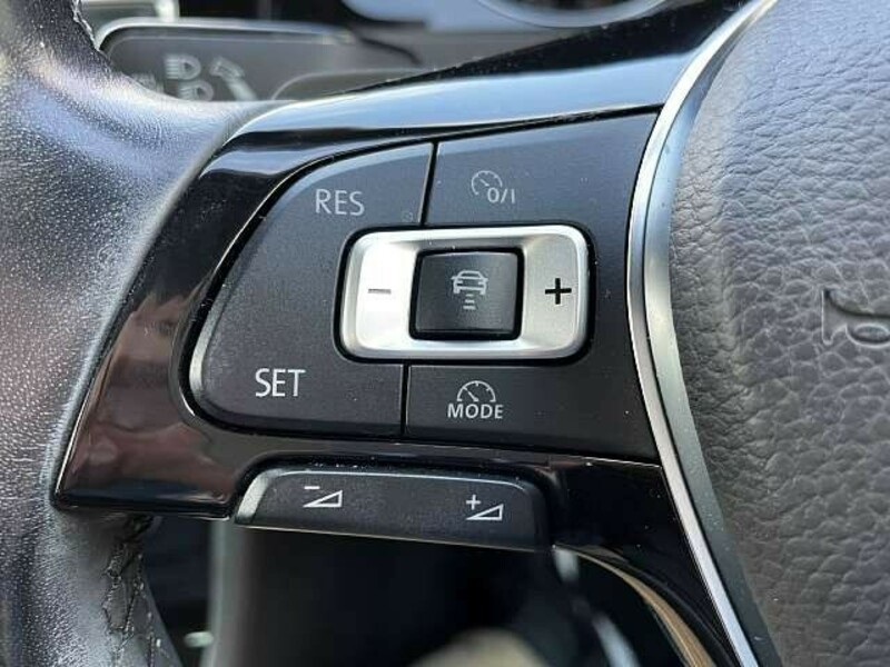 GOLF VARIANT
