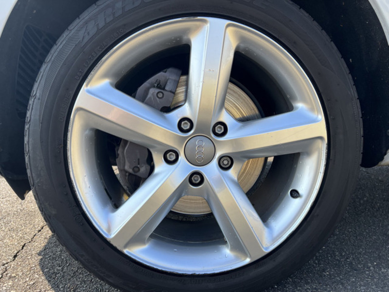 Q7