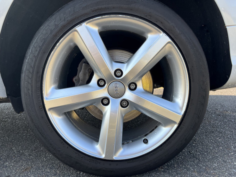 Q7