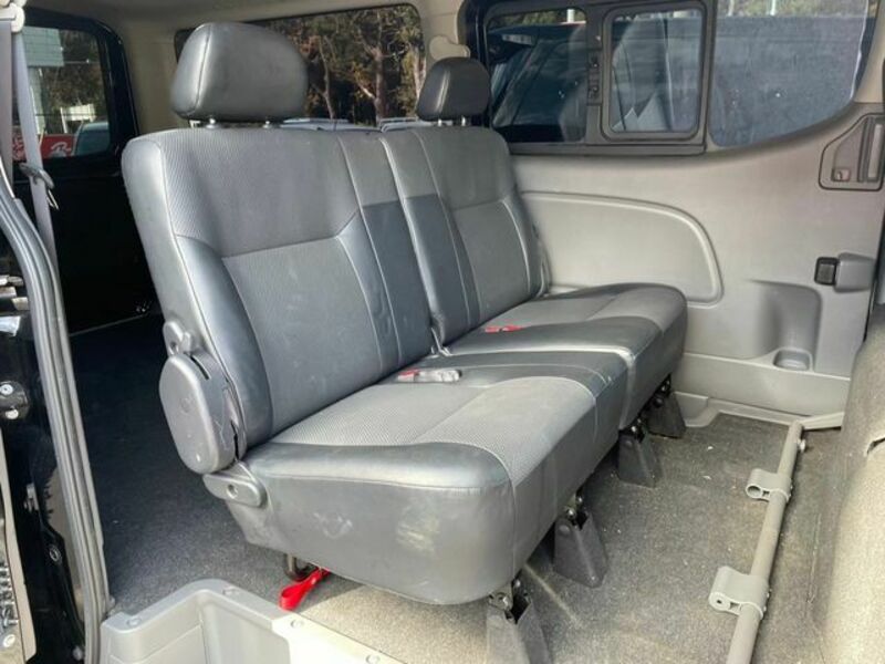 NV350 CARAVAN