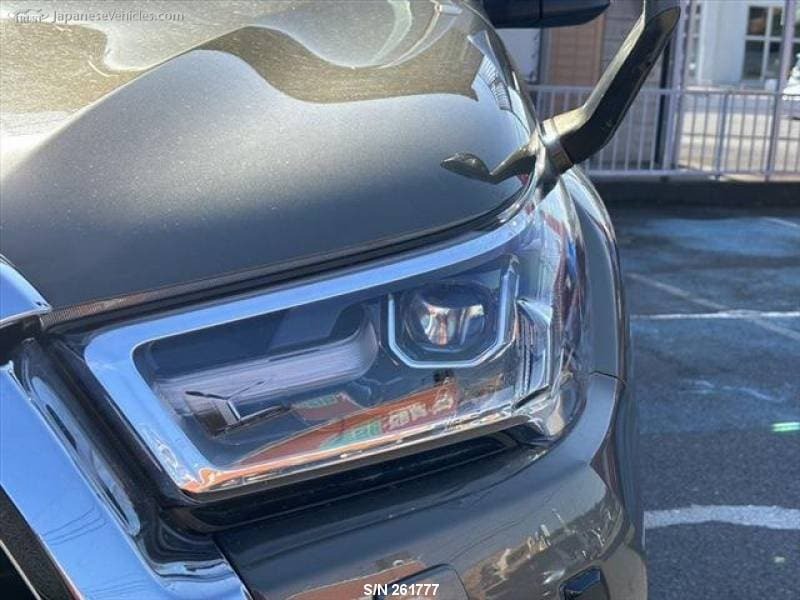 HILUX