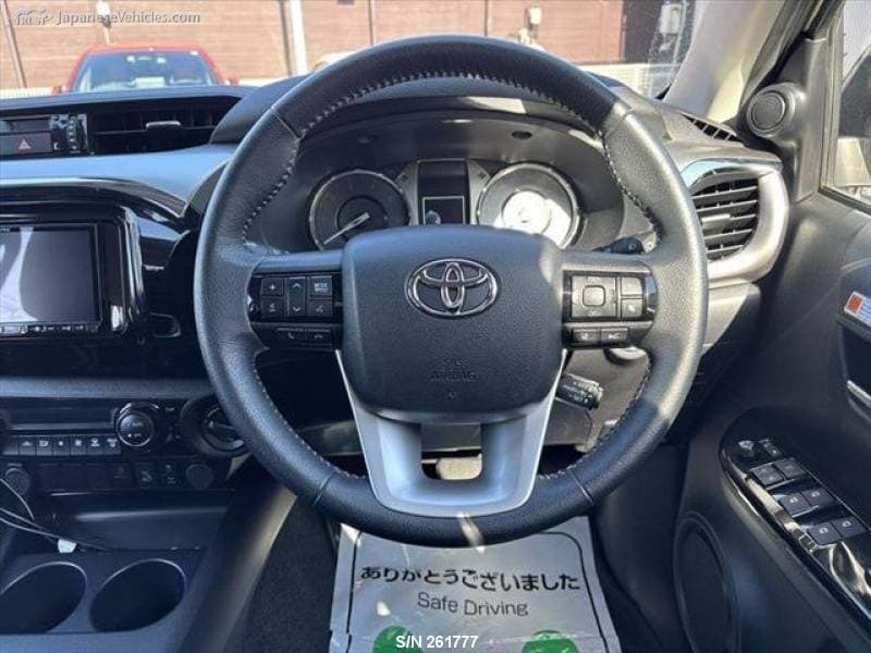 HILUX