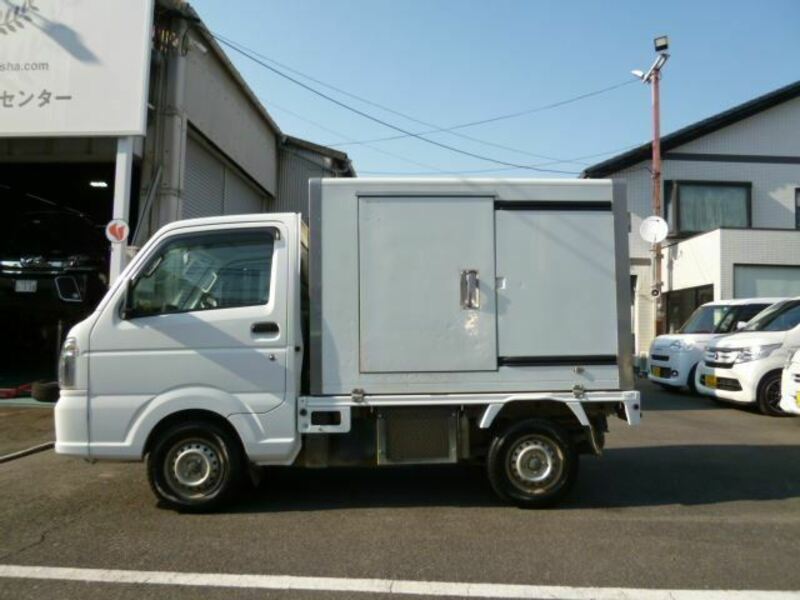 CARRY TRUCK