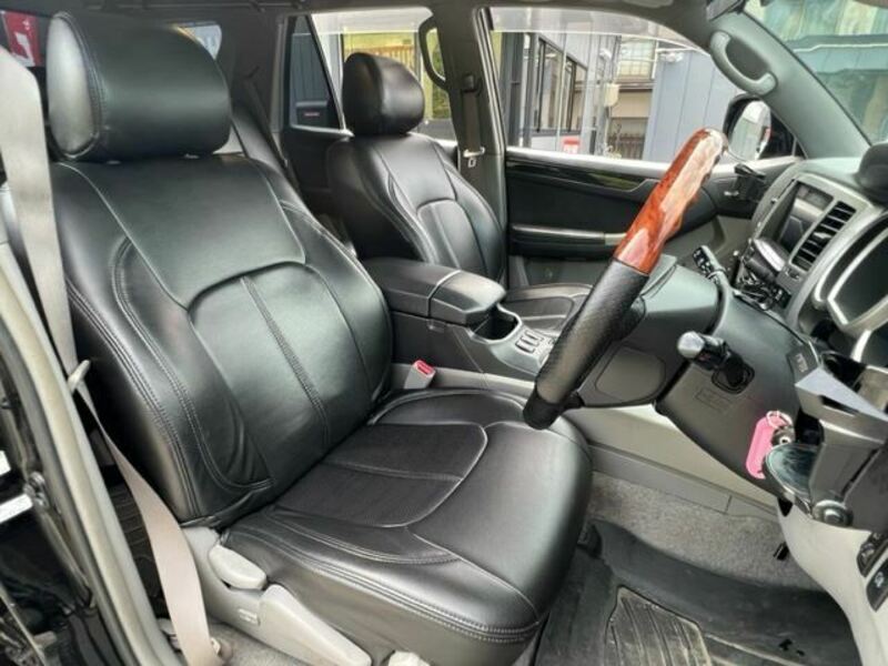 HILUX SURF