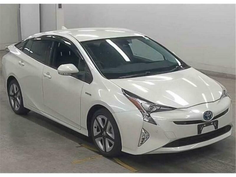 Used 2016 TOYOTA PRIUS DAA-ZVW51 | SBI Motor Japan